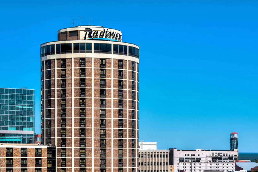 Radisson-Hotel-Duluth